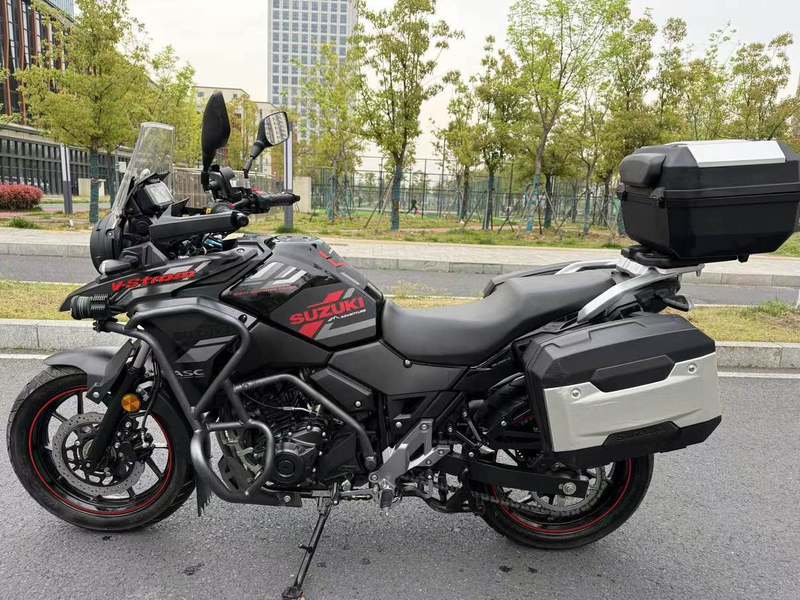 二手豪爵铃木DL250