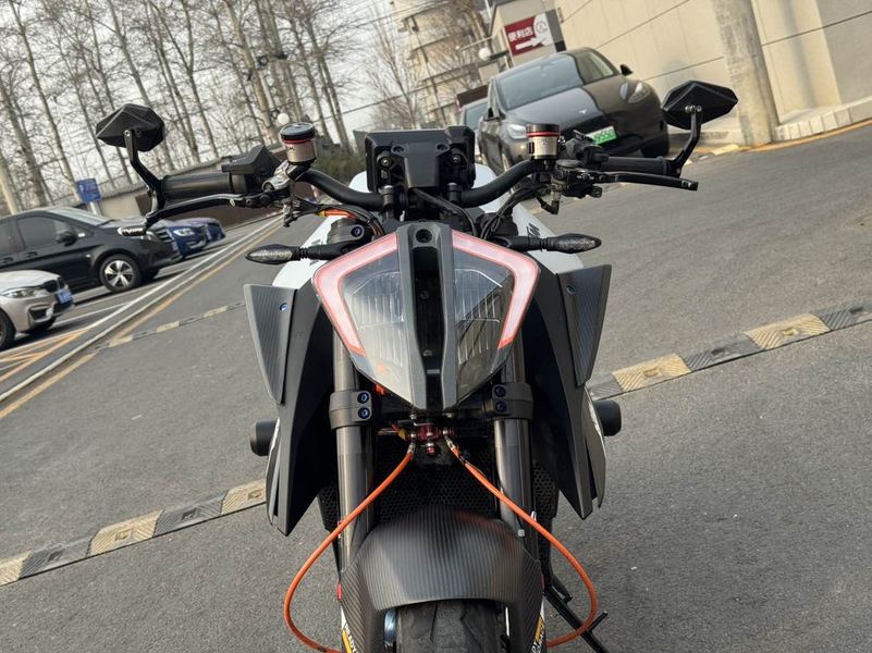 二手KTMR2R1290 Super Duke