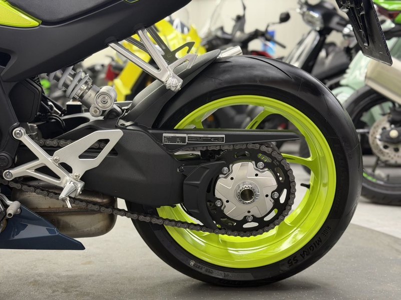 二手张雪机车500RR