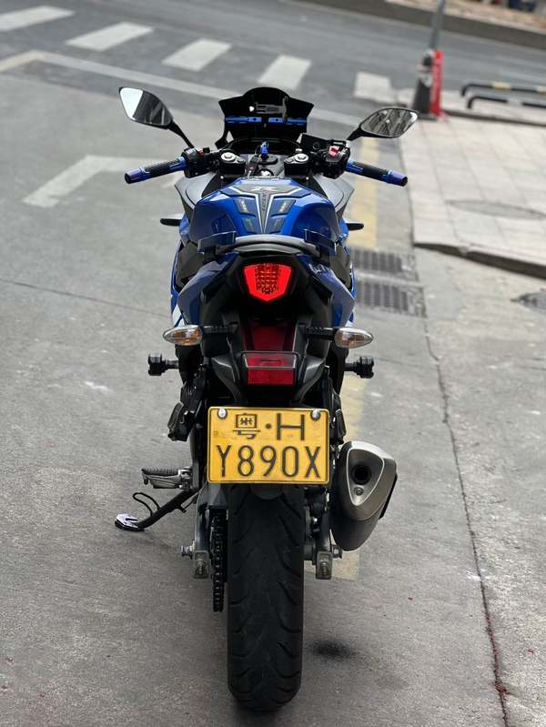 二手豪爵铃木GSX250R