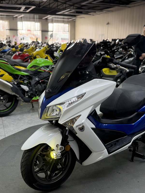 二手光阳赛艇 250