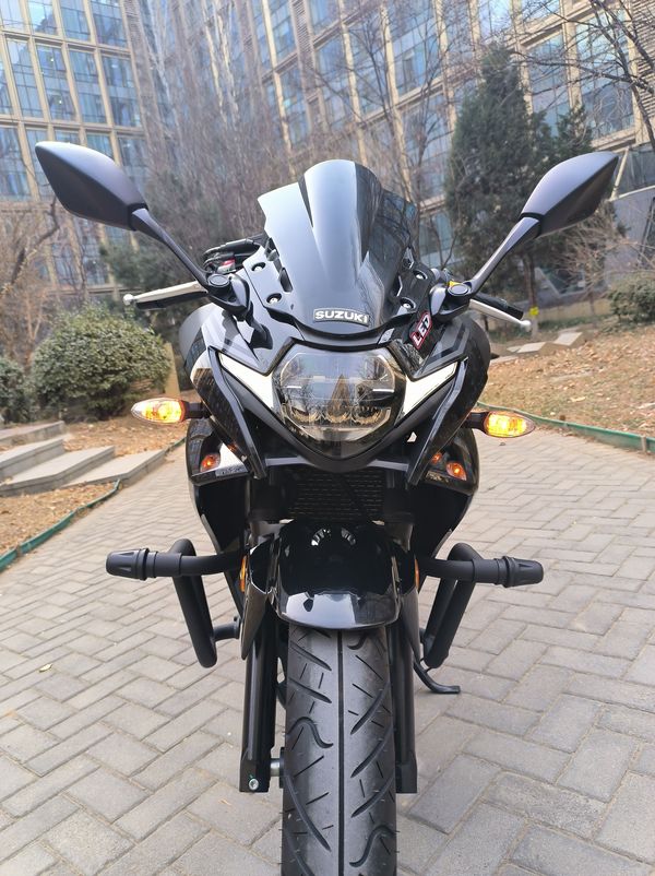 二手豪爵铃木GSX250R