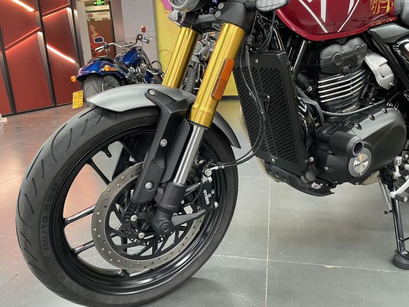 二手凯旋Scrambler 400 X