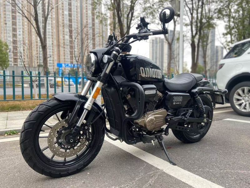 二手QJMOTOR闪300