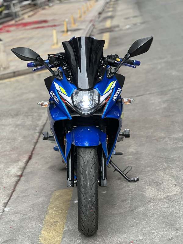 二手豪爵铃木GSX250R