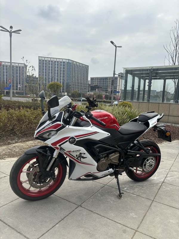二手QJMOTOR赛400