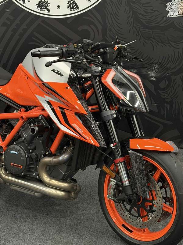 二手KTMR2R1290 Super Duke