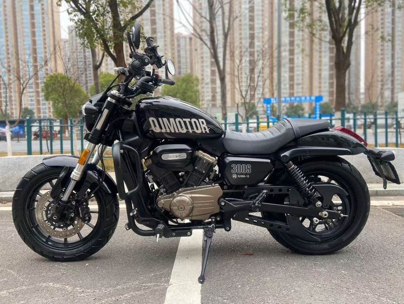 二手QJMOTOR闪300