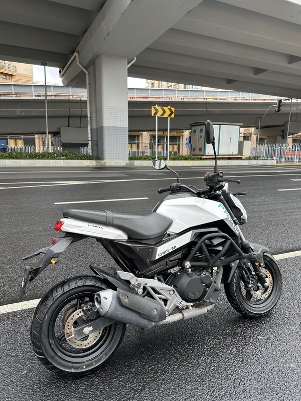 二手春风ST狒狒