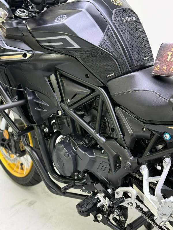 二手贝纳利TRK552