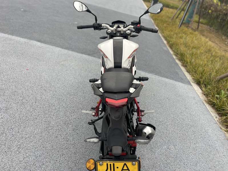 二手贝纳利红宝龙 TNT150i