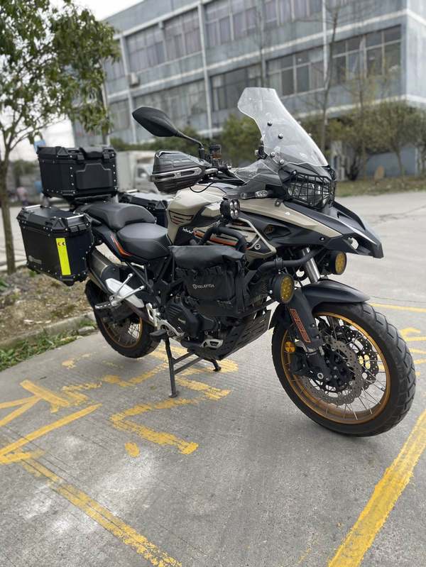 二手贝纳利TRK552