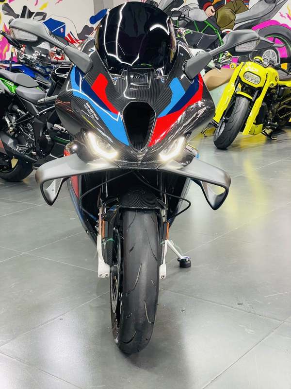 二手宝马M 1000 RR
