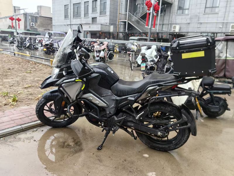 二手五羊本田猛鸷 CB190X