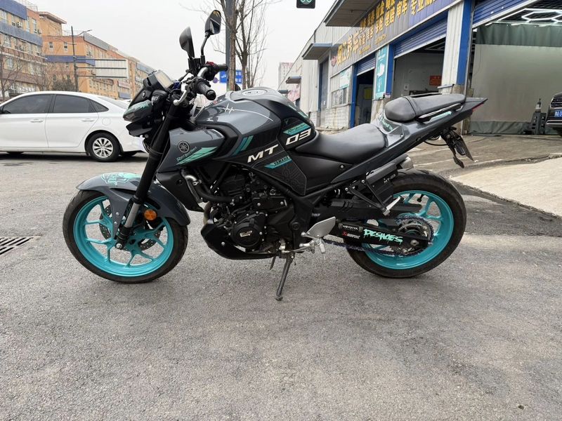 二手雅马哈MT-03