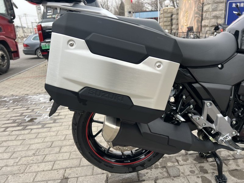 二手豪爵铃木DL250