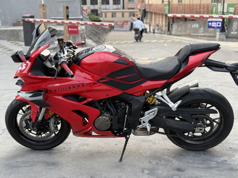 二手QJMOTOR赛600
