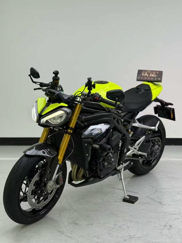 二手凯旋Speed Triple 1200