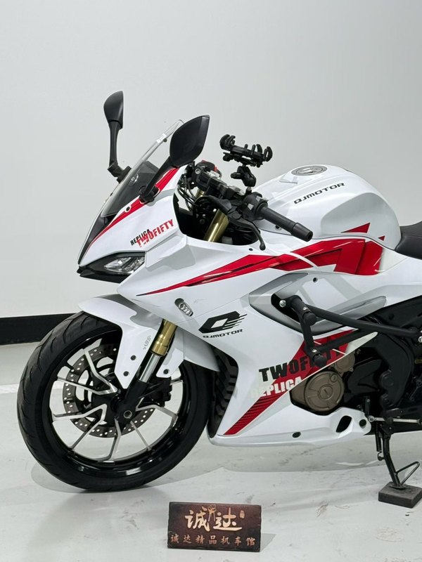 二手QJMOTOR赛250