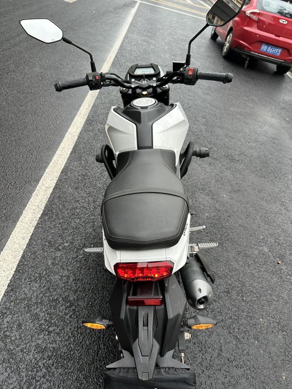 二手春风ST狒狒