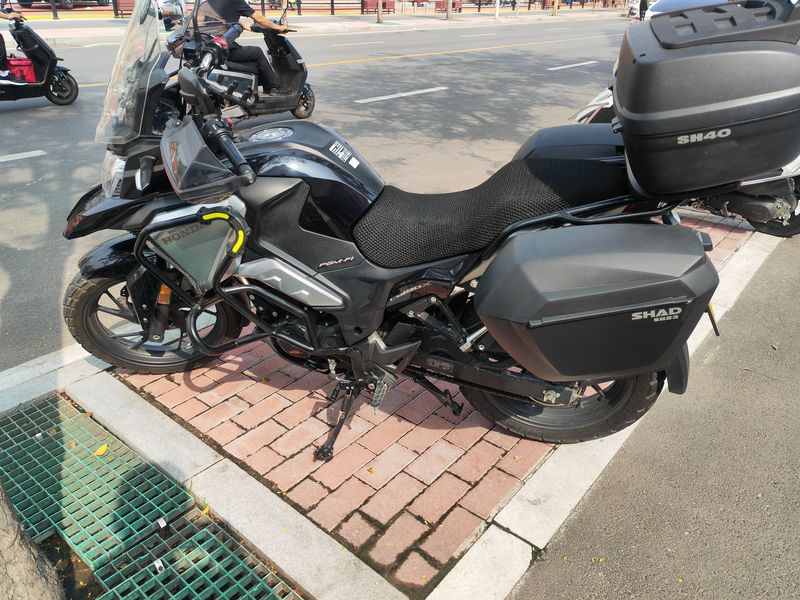 二手五羊本田猛鸷 CB190X