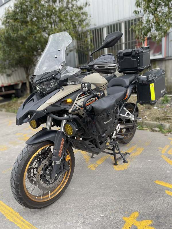 二手贝纳利TRK552