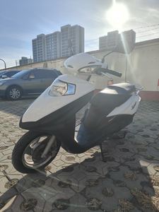 二手五羊本田SCR 喜鲨125