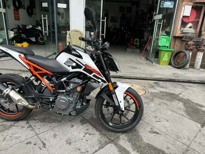 二手KTMR2R250 Duke
