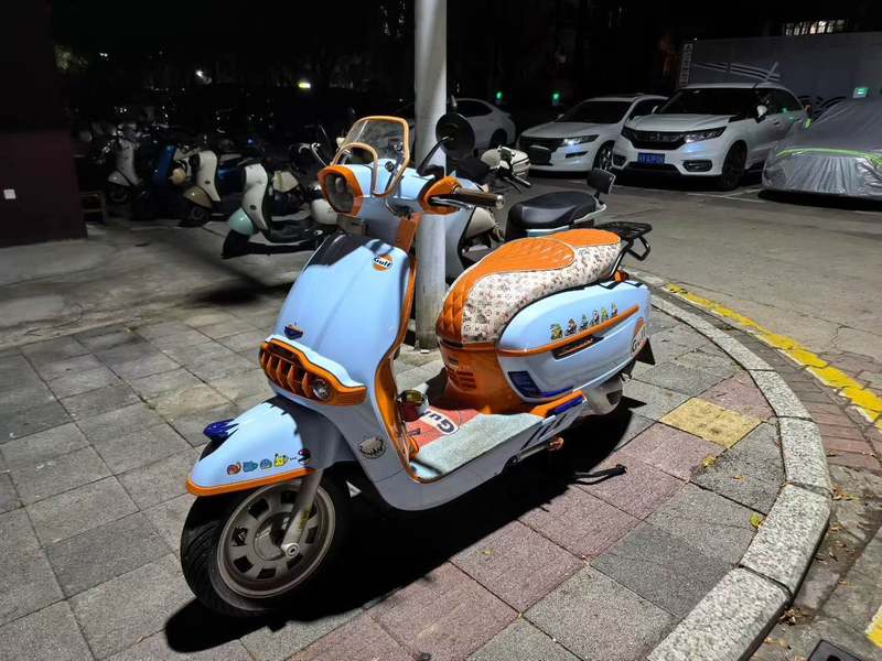 二手维多利亚Sixties 250Si