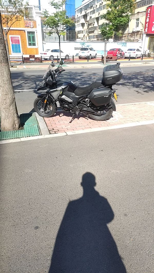 二手五羊本田猛鸷 CB190X