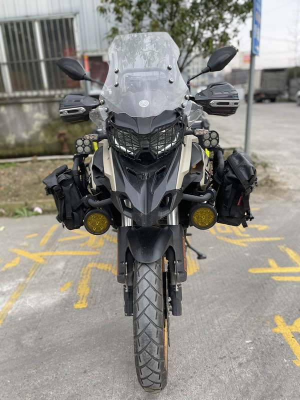 二手贝纳利TRK552