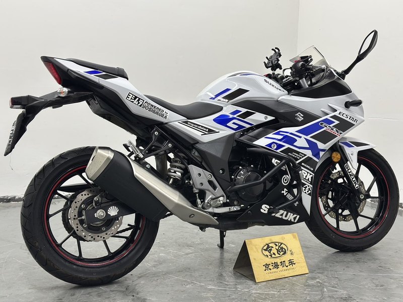 二手豪爵铃木GSX250R