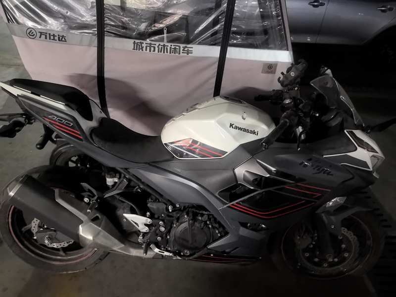 二手川崎Ninja 400