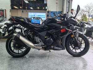 二手豪爵铃木GSX250R