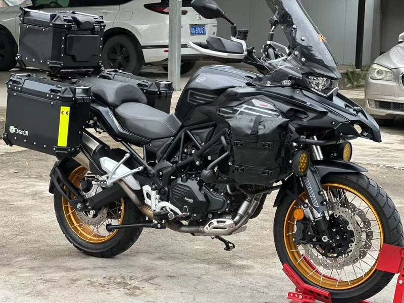 二手贝纳利TRK552