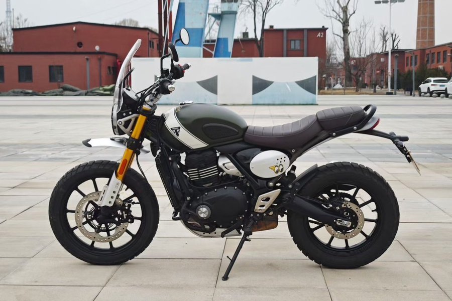 二手凯旋Scrambler 400 X