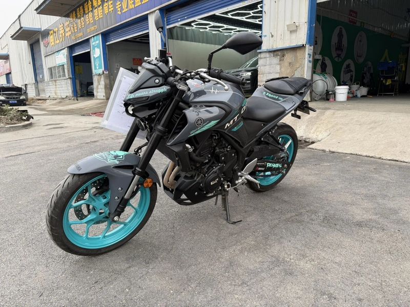 二手雅马哈MT-03