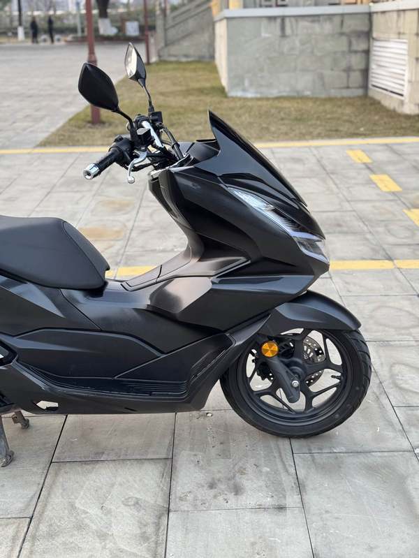 二手五羊本田PCX