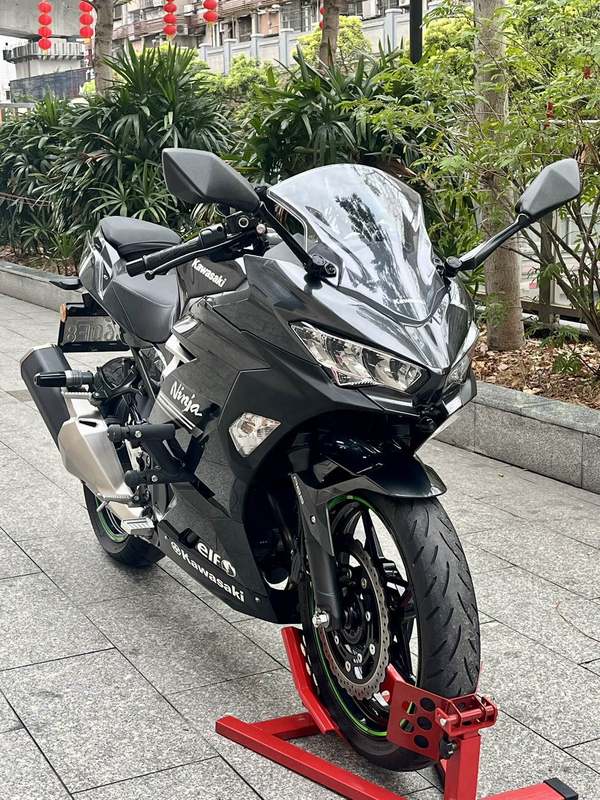 二手川崎Ninja 400