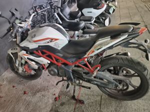 二手贝纳利红宝龙 TNT150i