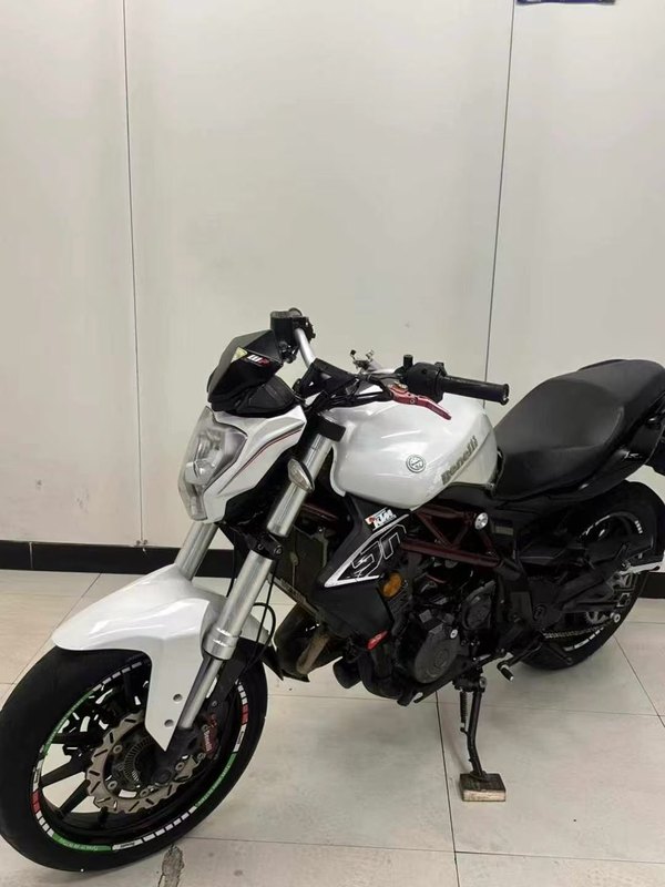 二手贝纳利蓝宝龙 BN302S