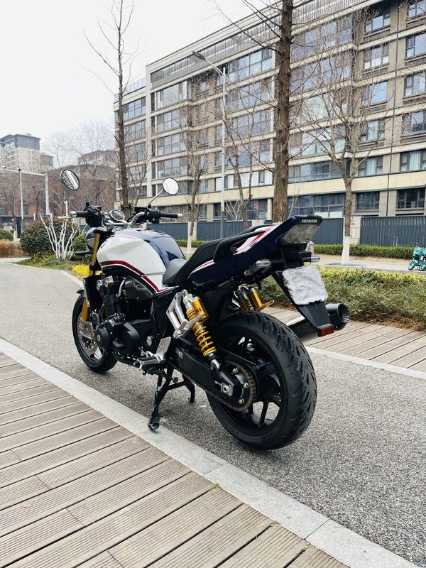 二手本田CB1300 Super Four