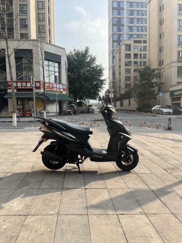 二手沃鹰王牌YW125Twoying