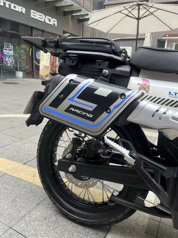 二手力腾动力军刀190(多功能车)