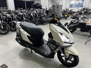 二手济南铃木UY125