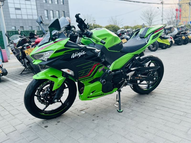 二手川崎Ninja 400