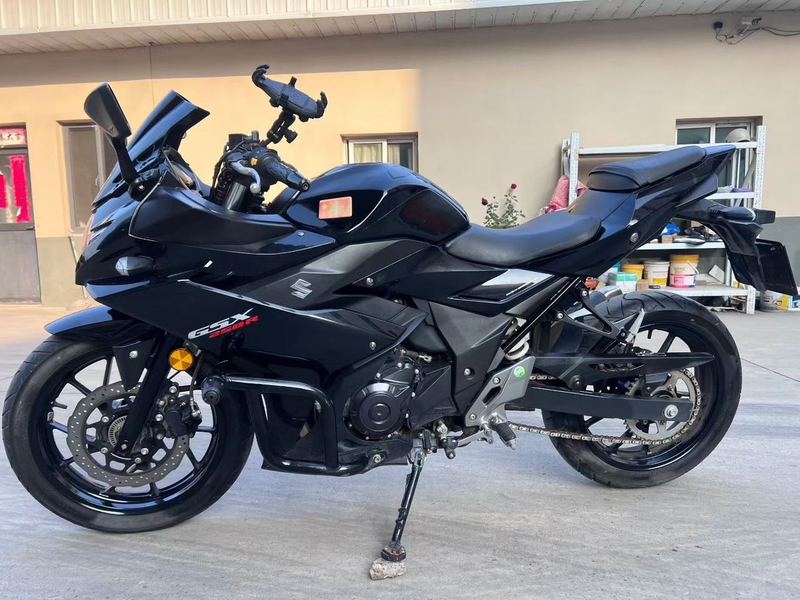 二手豪爵铃木GSX250R