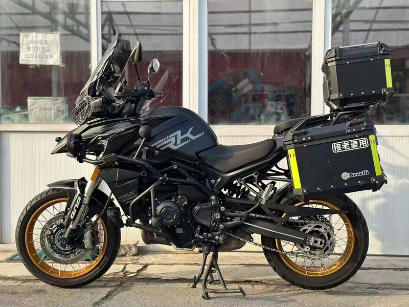 二手贝纳利TRK 902