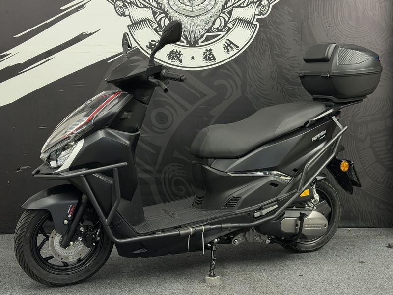 二手QJMOTOR鸿150RS