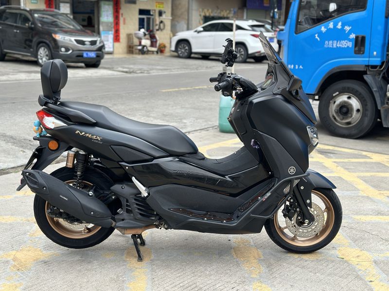 二手雅马哈NMAX